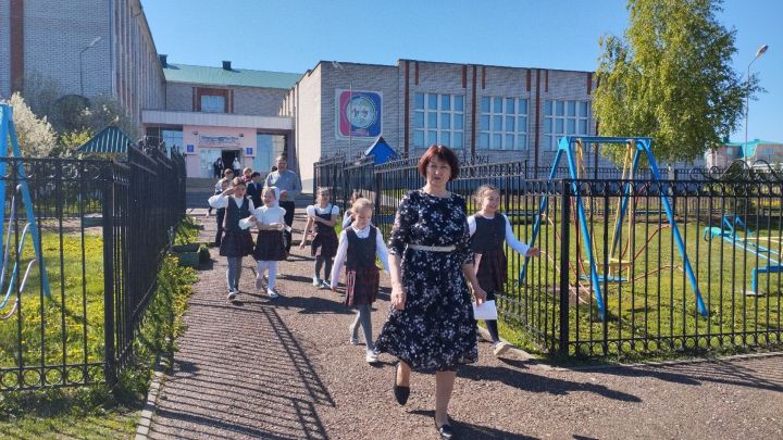 В школах города Кукмор прошли Всероссийские антитеррористические учения