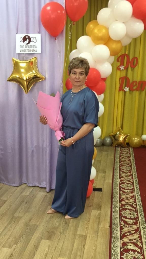 Воспитательница детского сада Рузиля Гильмутдинова:  Я росла вместе с этими детьми: вместе ели, вместе играли