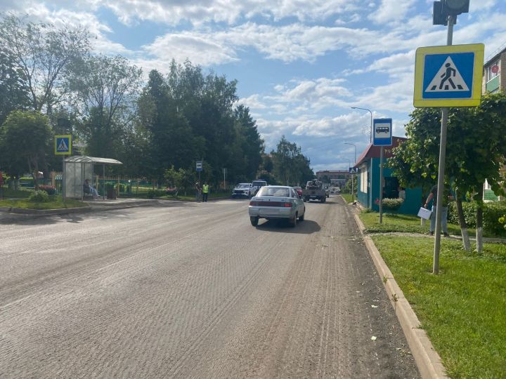 В Кукморе водитель легковушки сбил 10-летнего мальчика на пешеходном переходе