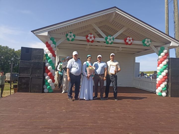 Әсән-Елга  авылы тарихына багышлап чыгарылган китап тәкъдим ителде