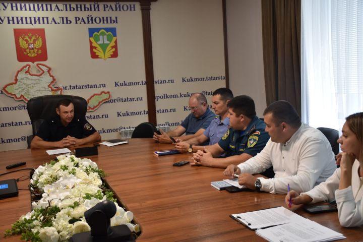Кукмара юлларында — балалар: кем гаепле, нинди чаралар күрергә