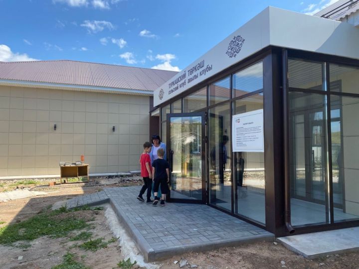 Клуб ожил: Сельская культура в деревне Туркаш получает вторую жизнь