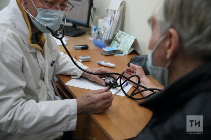 Медикам Татарстана продолжат выплачивать до 1,5 млн рублей за переезд