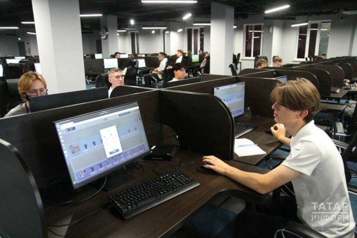 Работа для школьников: в июне студотряды Татарстана трудоустроили почти 1400 подростков