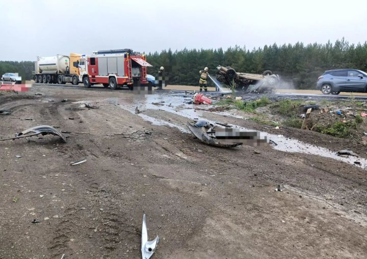 В Кукморском районе водитель автомобиля получил серьезные травмы в ДТП