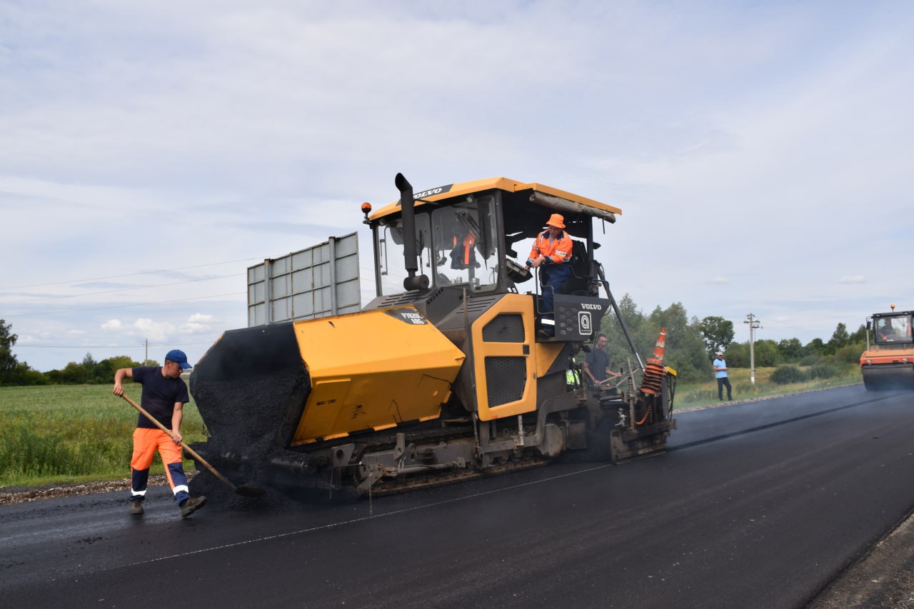 В Кукморском районе ведется ремонт автодорог по нацпроекту «Безопасные и качественные дороги»