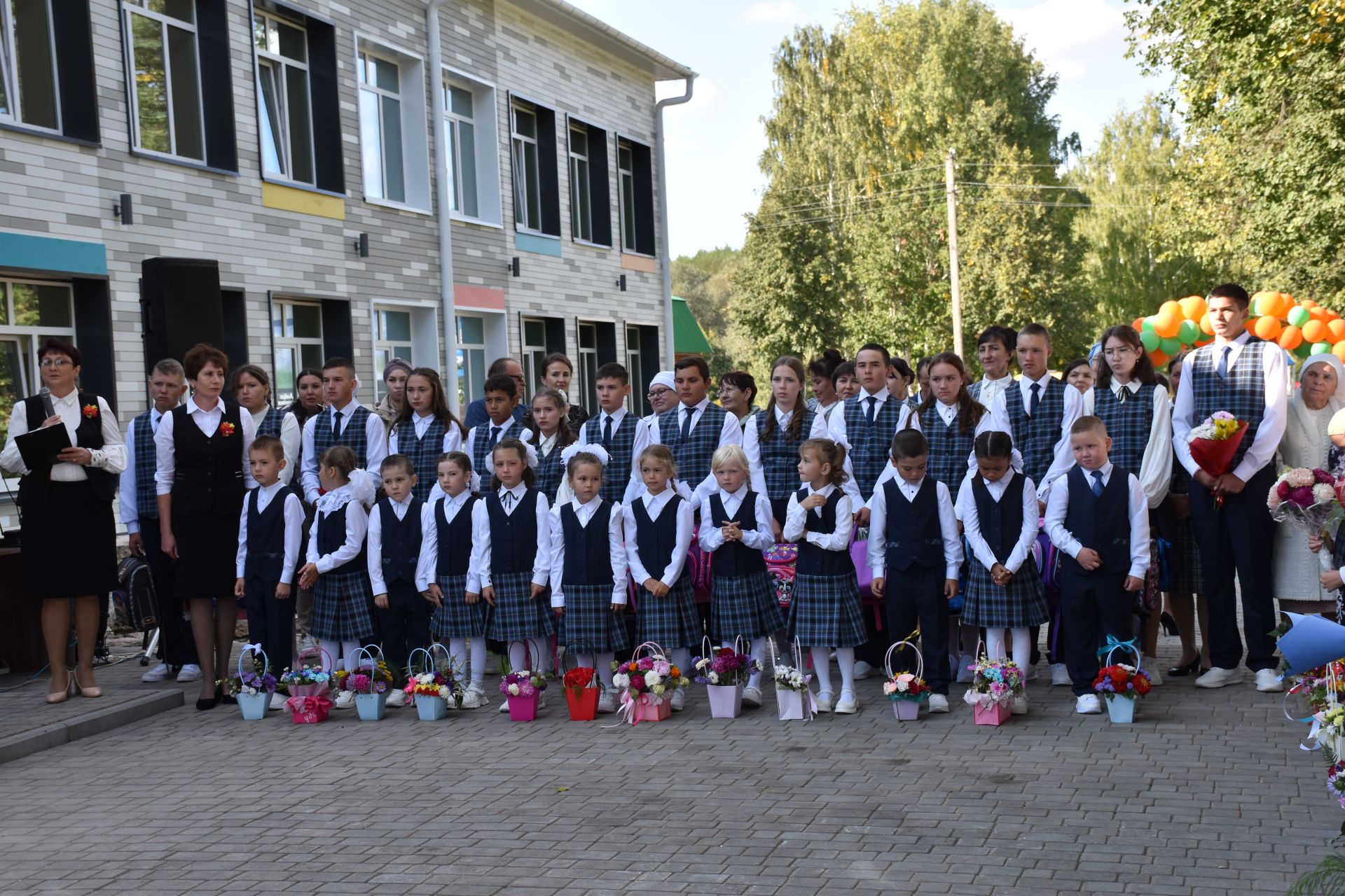 Учащиеся встретили День знаний в обновленной Ядыгерьской школе Кукморского района