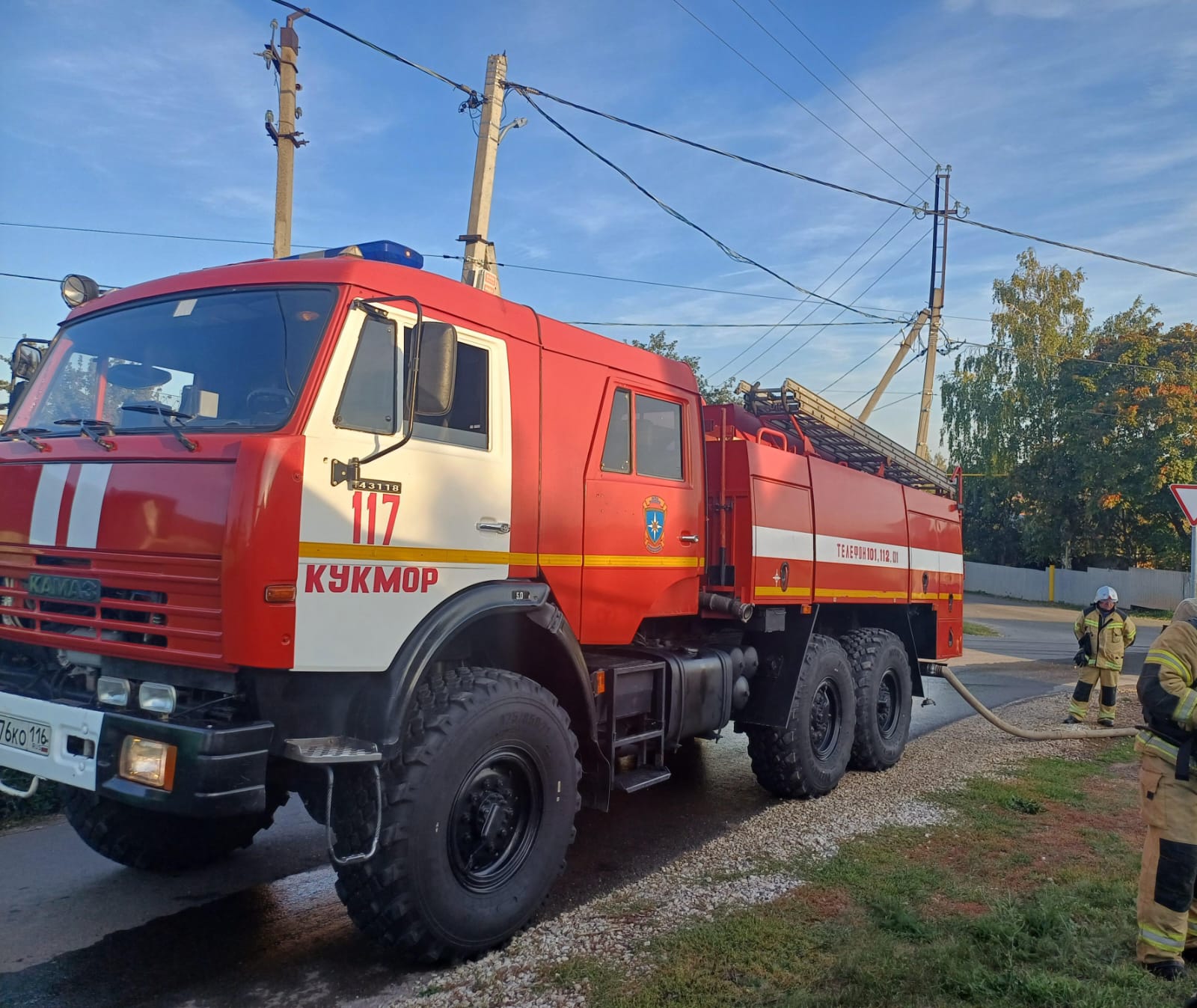 В Кукморе огонь повредил кухню в жилом дома