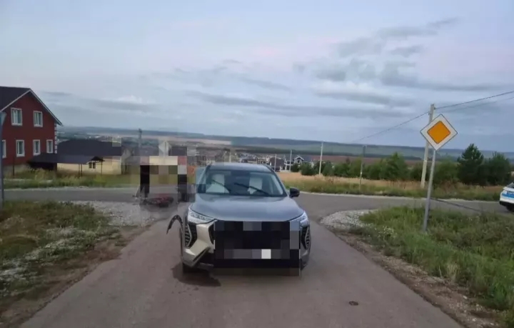 В селе Манзарас 8 августа произошло дорожно-транспортное происшествие. Фото: Госавтоинспекция района.