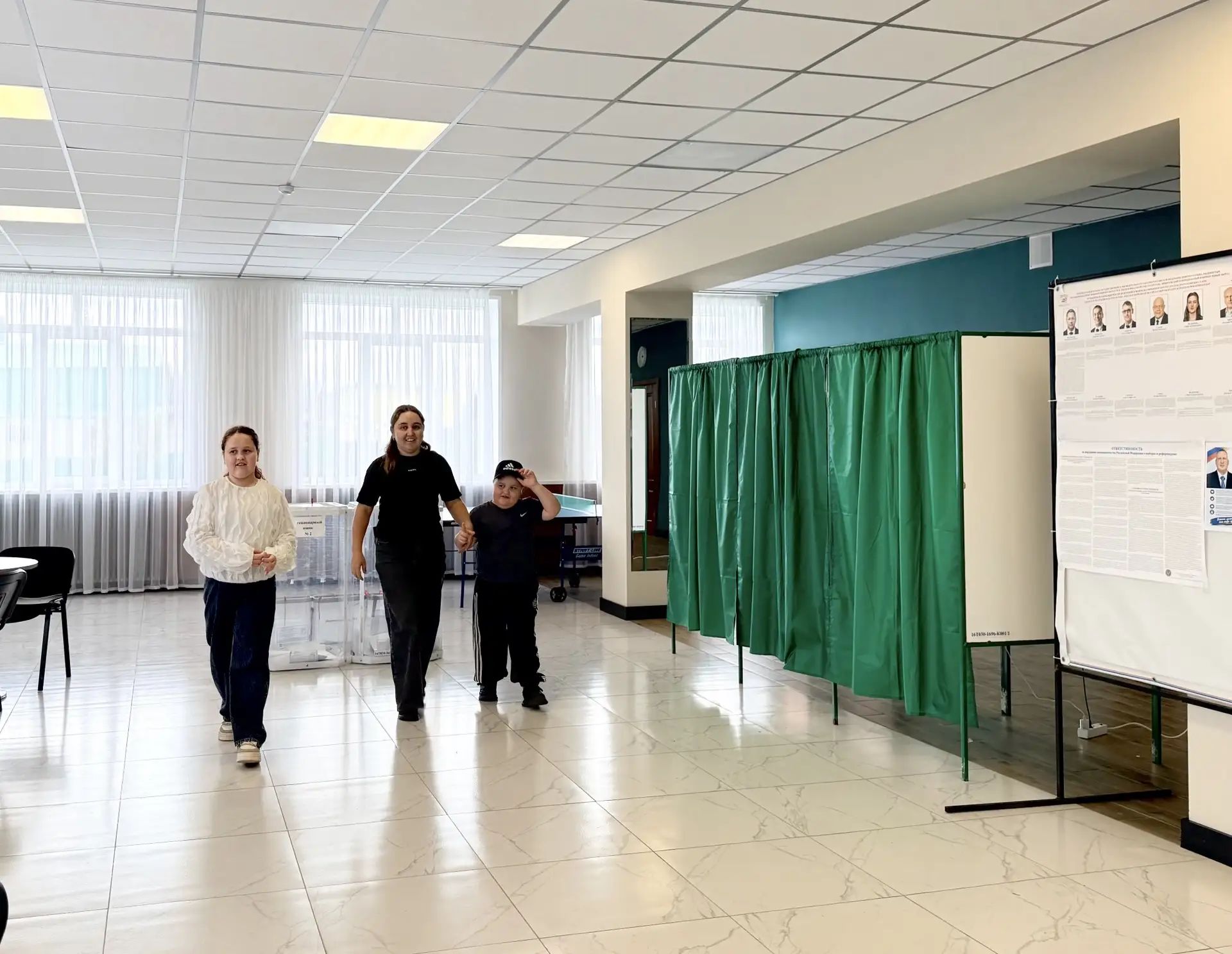 Председатель комиссии Гульгена Ямалиева отмечает приятную деталь: в этом году ряды избирателей пополнили 17 молодых людей.