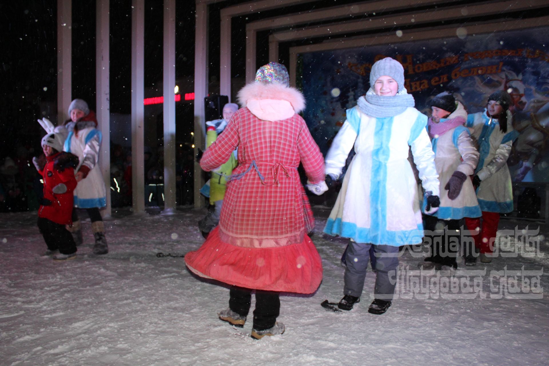 Фото: В Кукморе торжественно открыли главную елку
