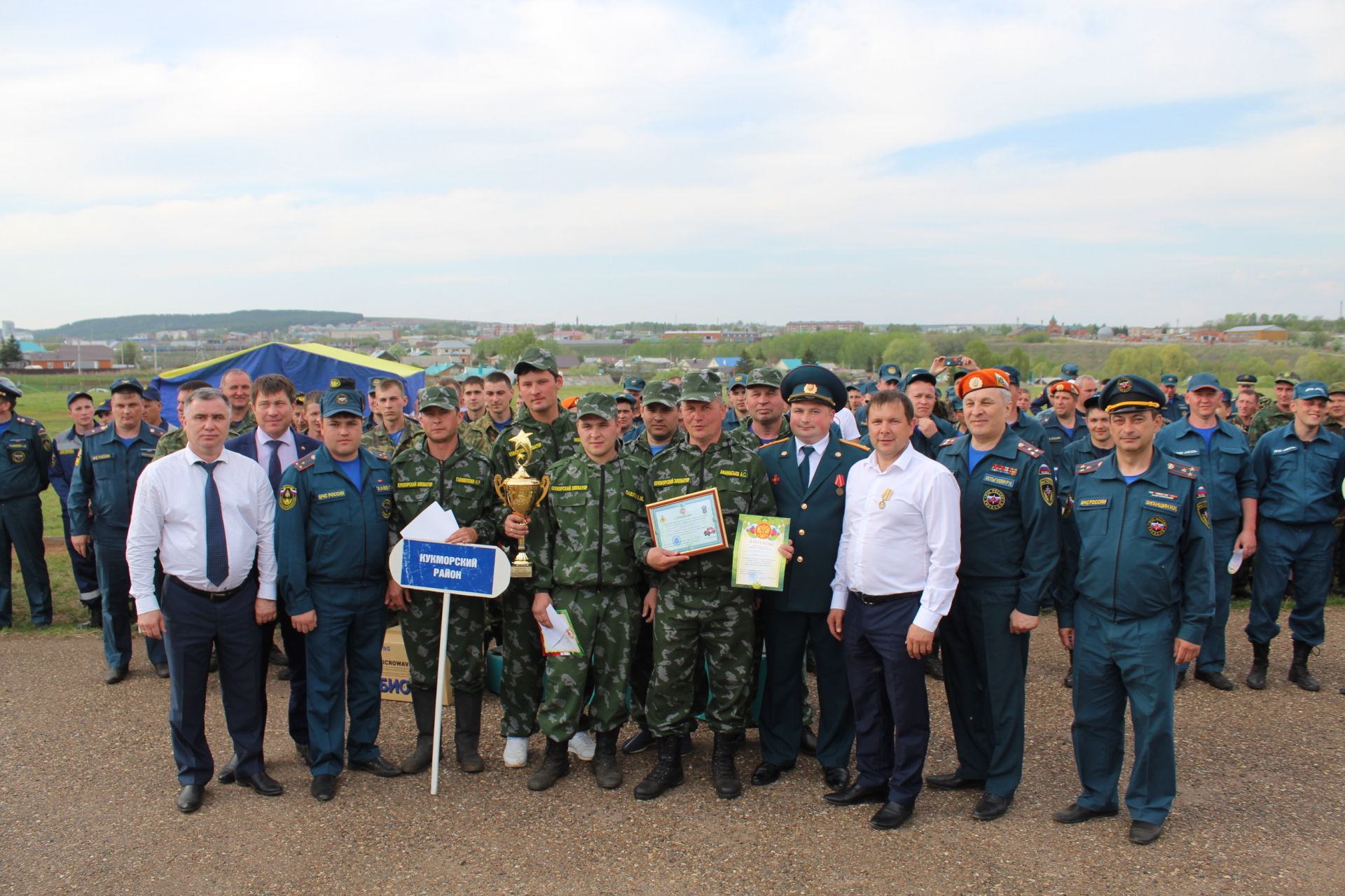 Фоторепортаж: Кукмарада ирекле янгын сүндерү отрядларының республика смотр –конкурсы үткәрелде