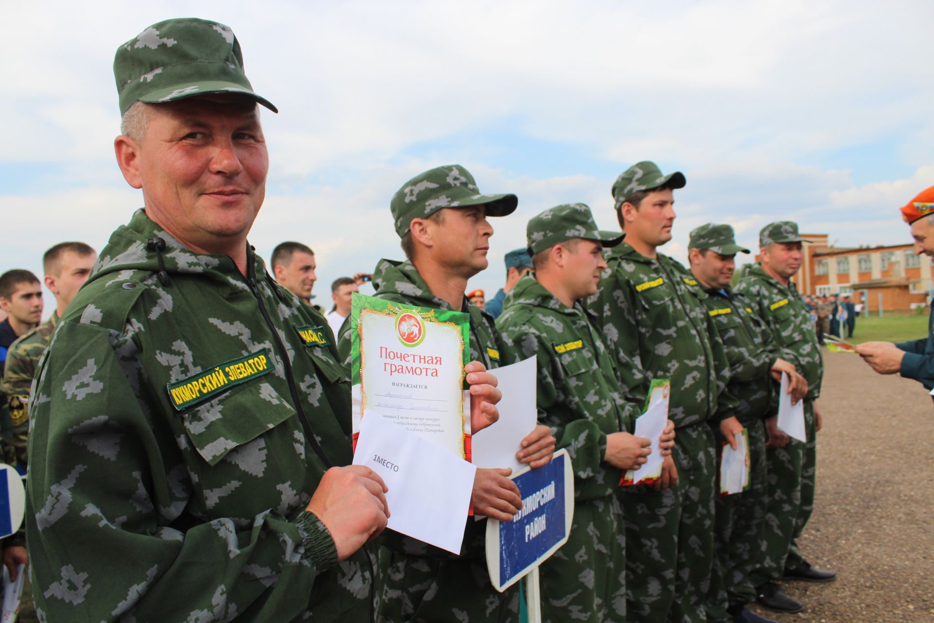 Фоторепортаж: Кукмарада ирекле янгын сүндерү отрядларының республика смотр –конкурсы үткәрелде