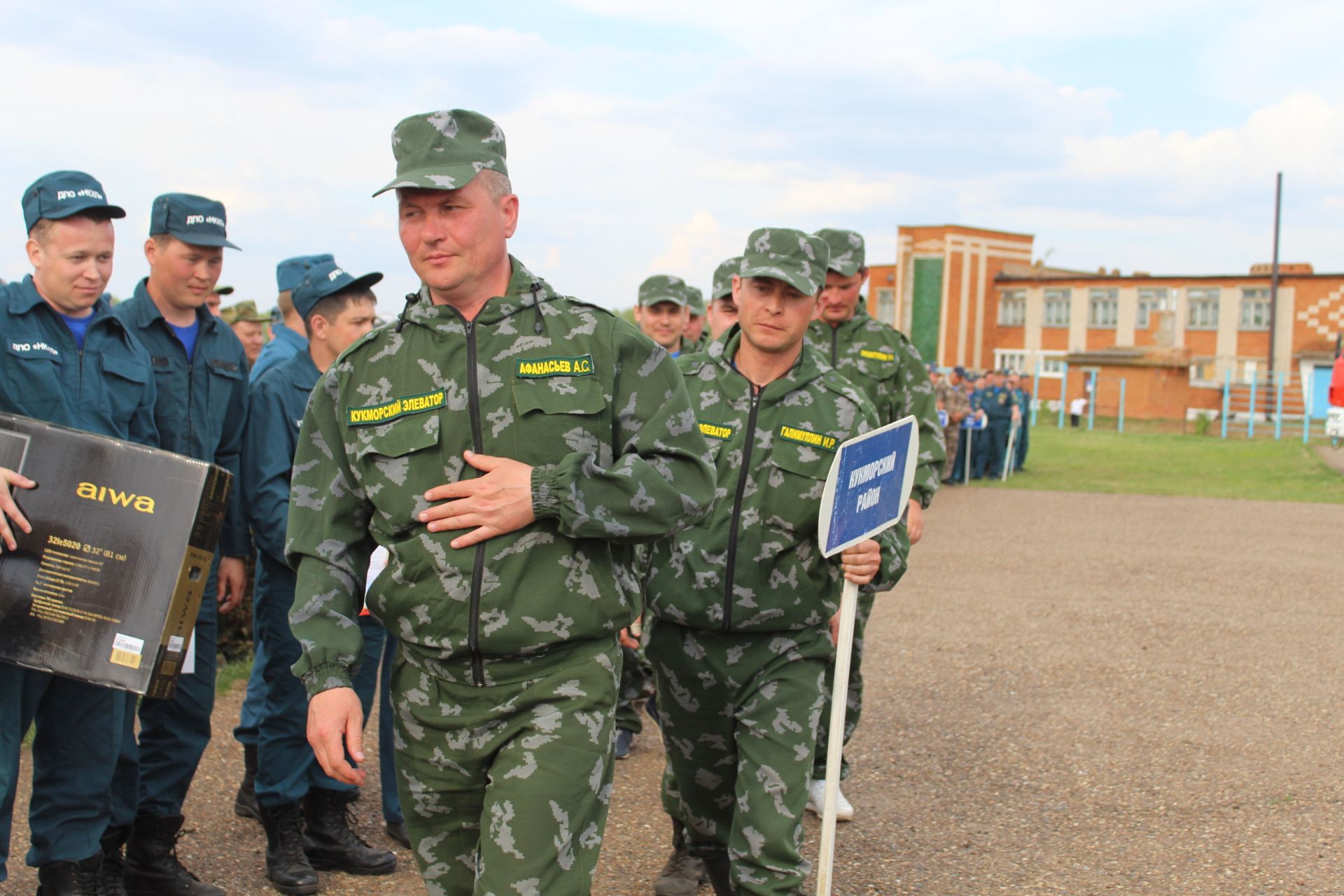 Фоторепортаж: Кукмарада ирекле янгын сүндерү отрядларының республика смотр –конкурсы үткәрелде