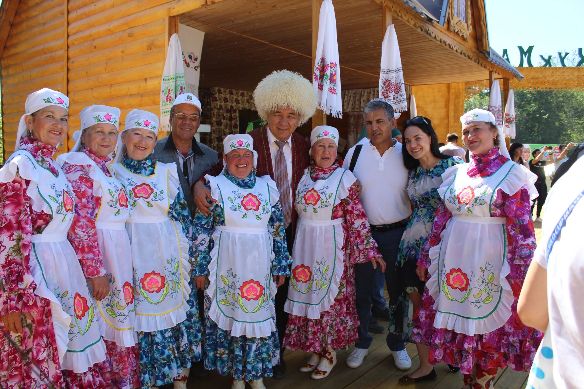 Фоторепортаж: Кукмаралылар Казан Сабан туен гөрләтте