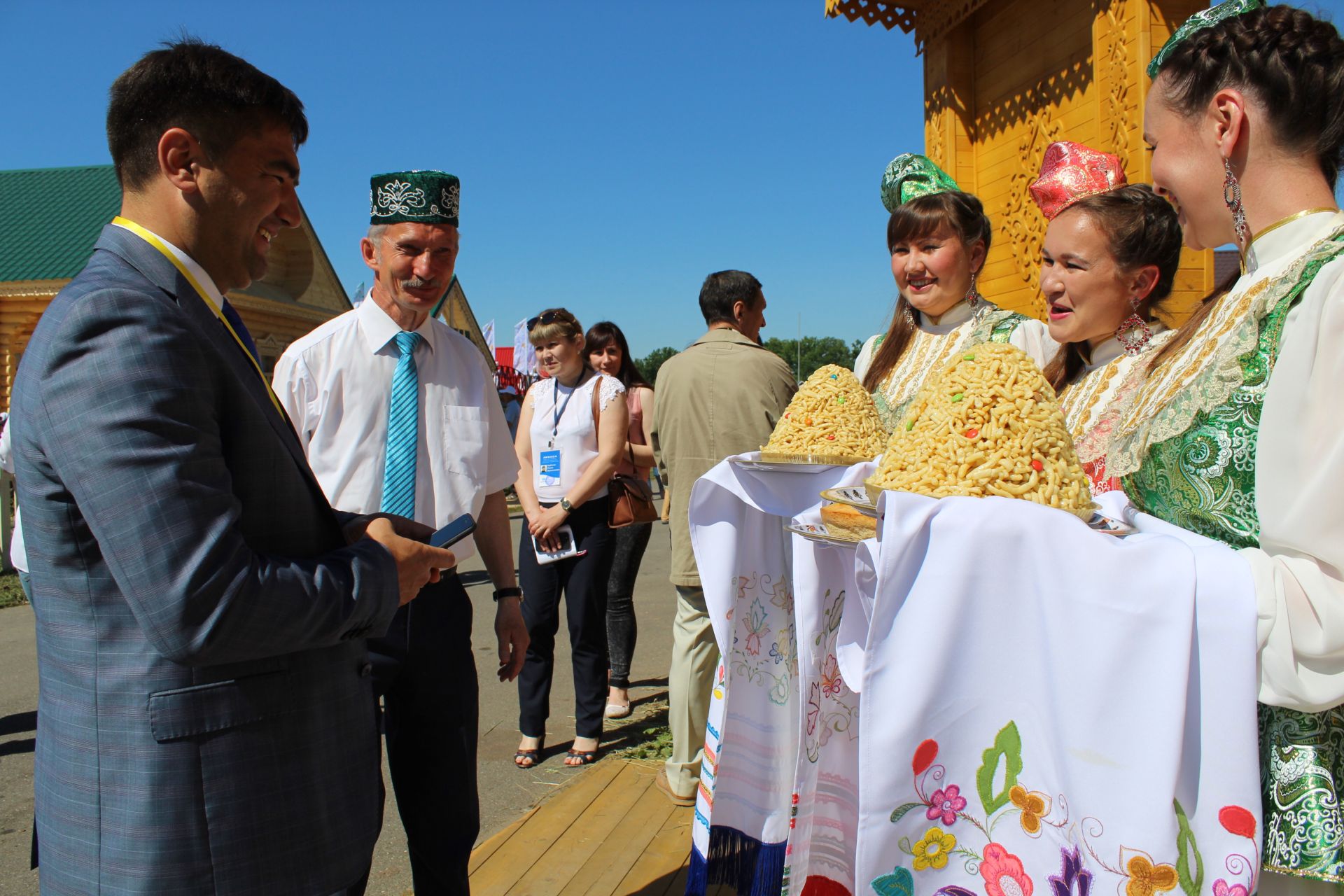 Фоторепортаж: Кукмаралылар Казан Сабан туен гөрләтте