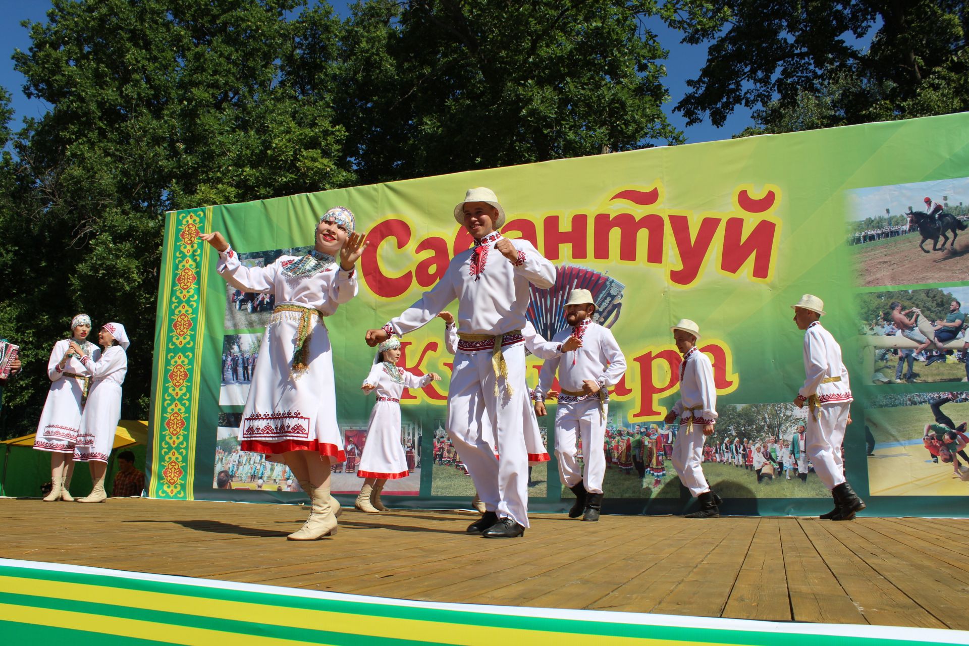 Фоторепортаж: Кукмаралылар Казан Сабан туен гөрләтте