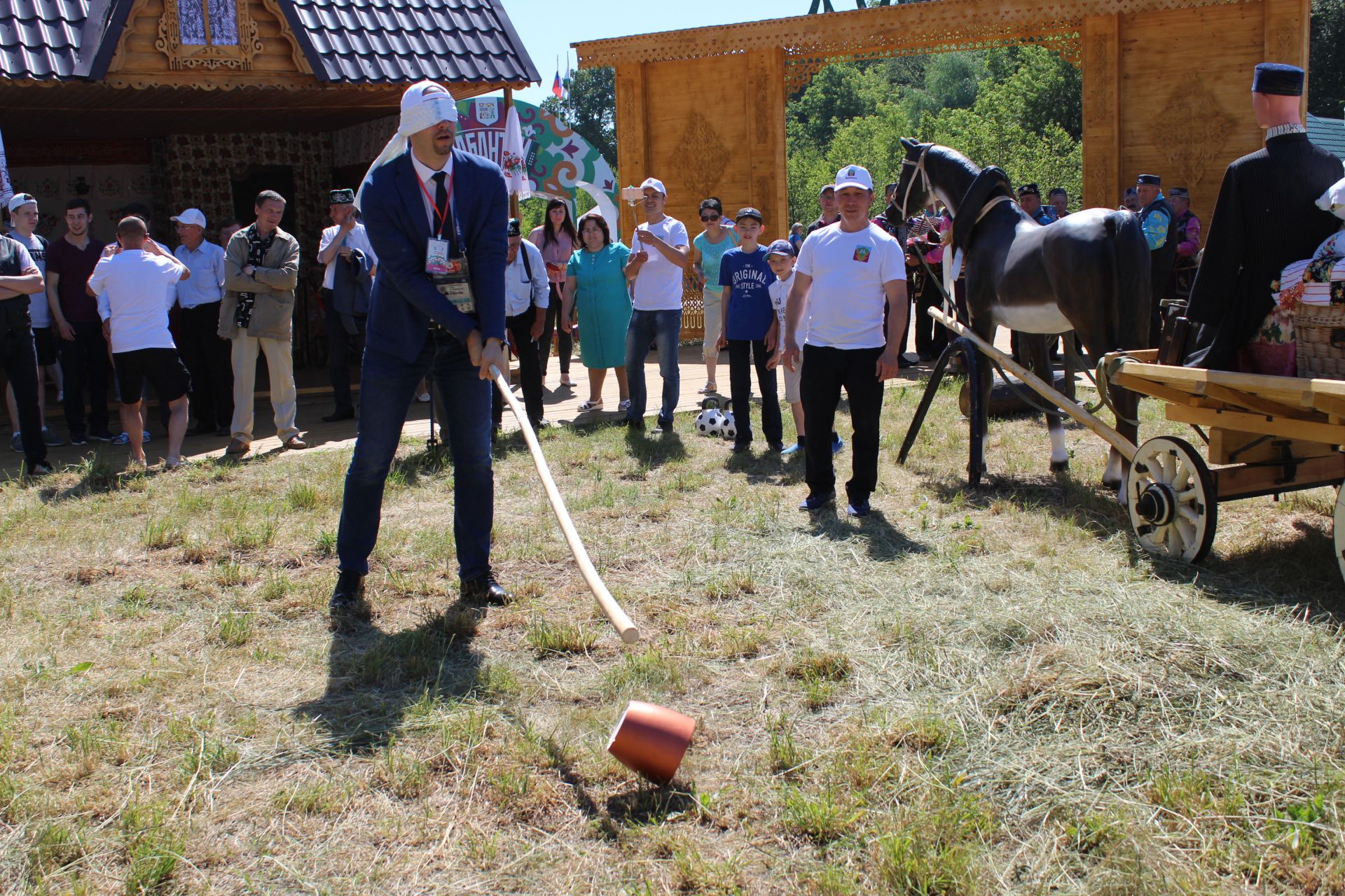 Фоторепортаж: Кукмаралылар Казан Сабан туен гөрләтте