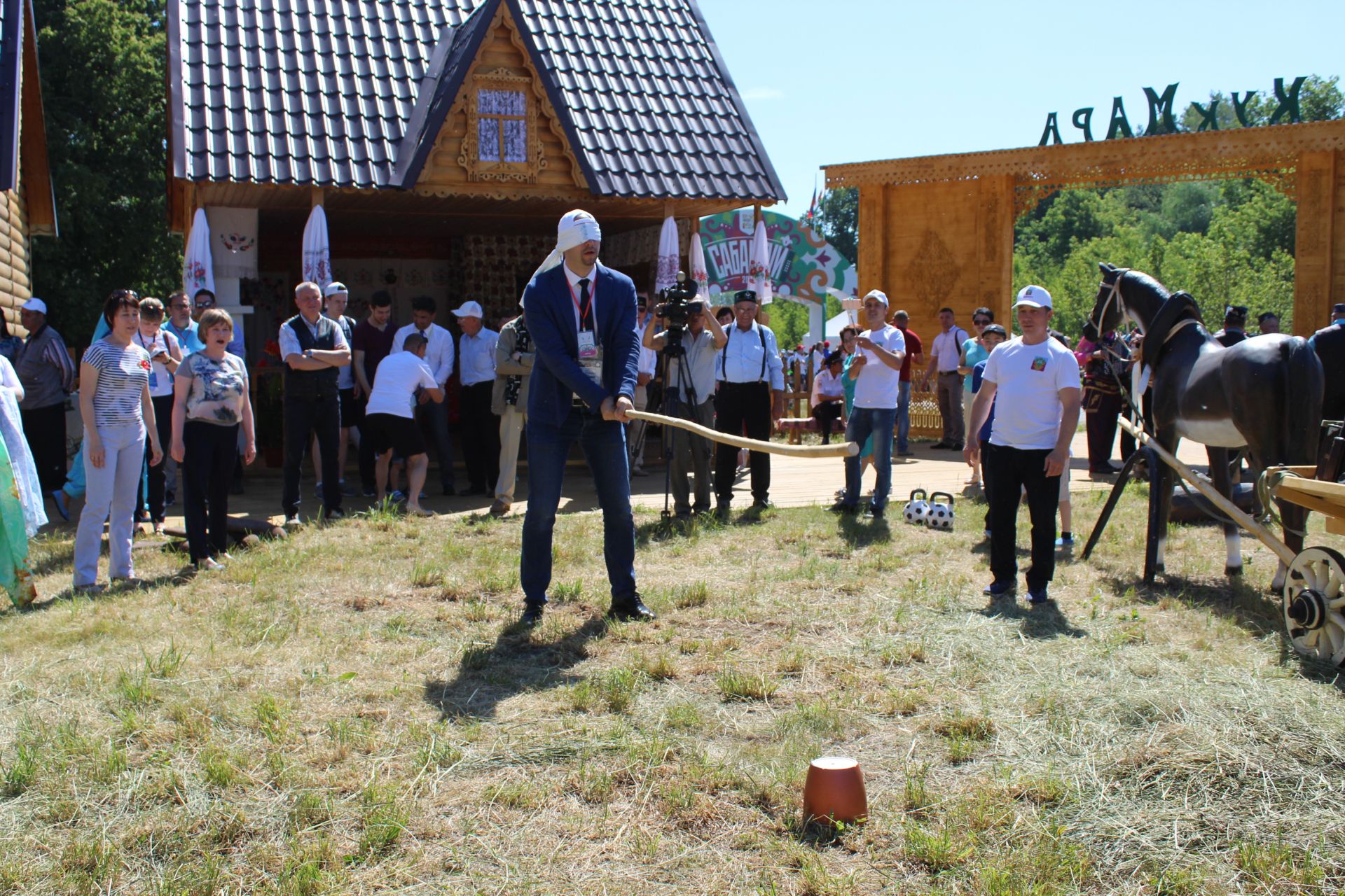 Фоторепортаж: Кукмаралылар Казан Сабан туен гөрләтте