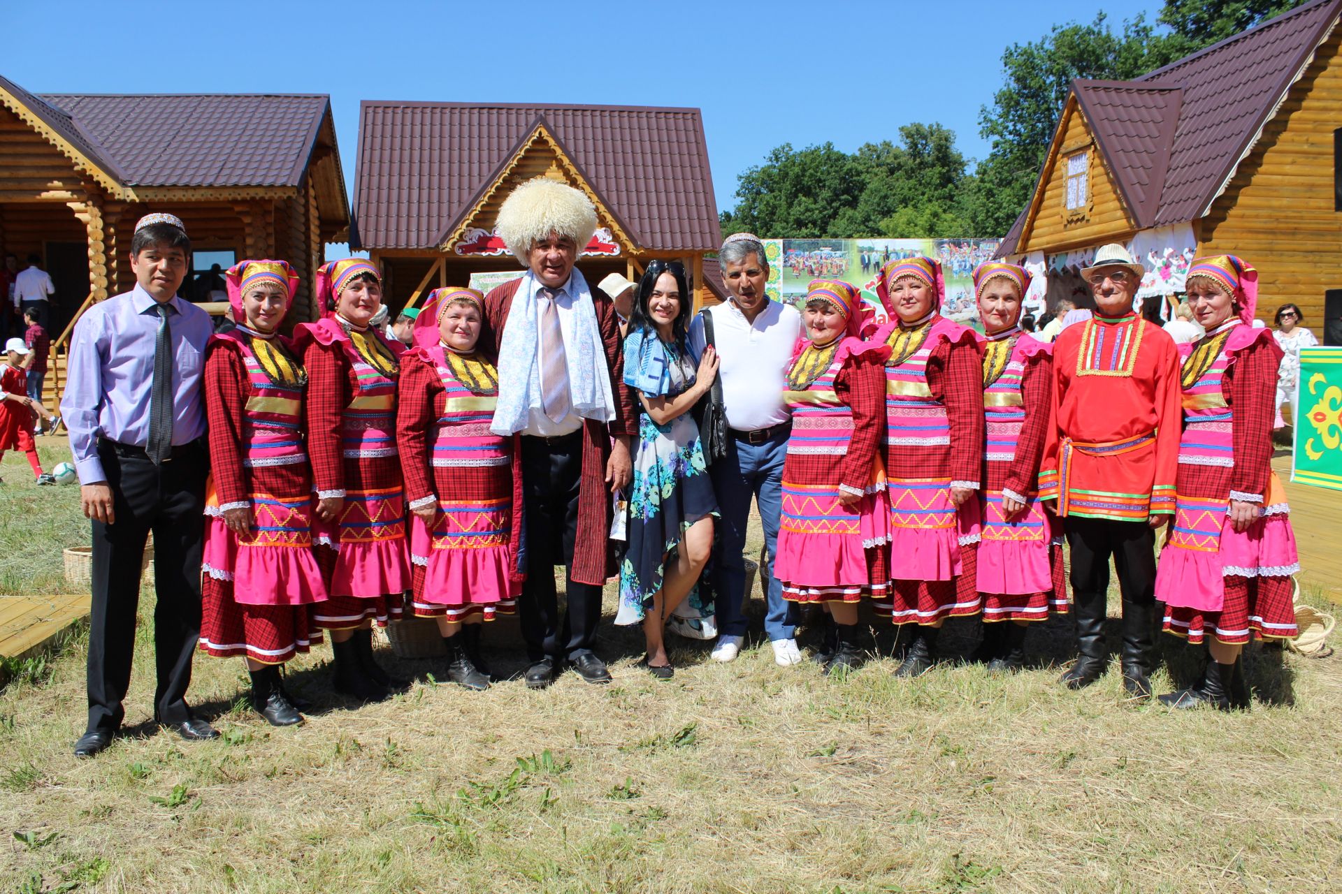 Фоторепортаж: Кукмаралылар Казан Сабан туен гөрләтте