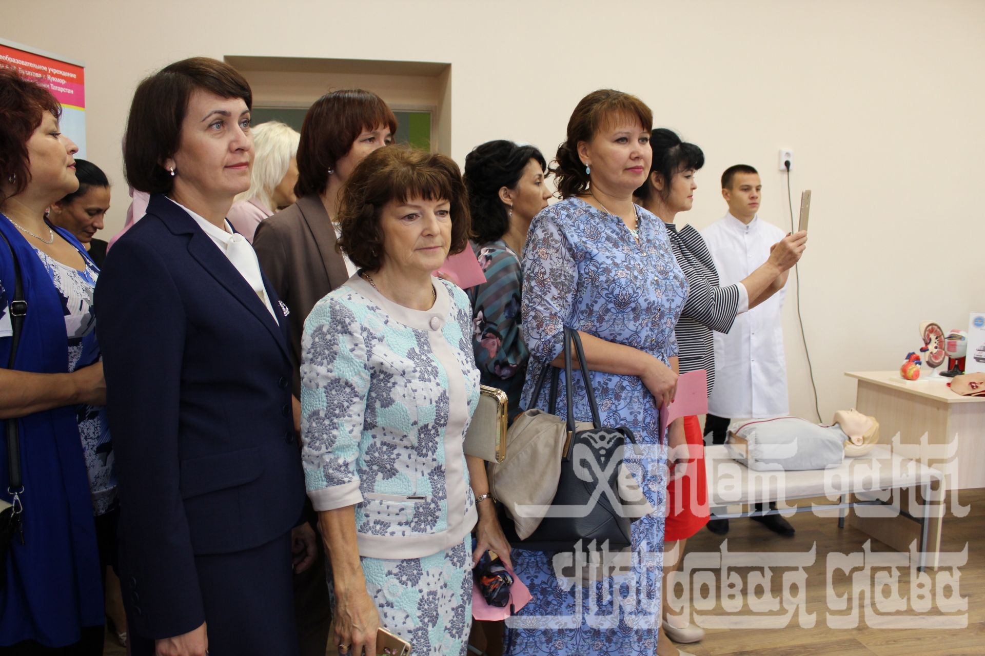 Фото: 250 руководителей Исполкомов районов республики, начальников управлений образований и заместителей побывали в Кукморе