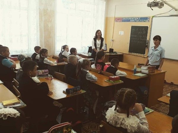 Фото: В Кукморской средней школе №3 прошла акция "Мысли трезво"