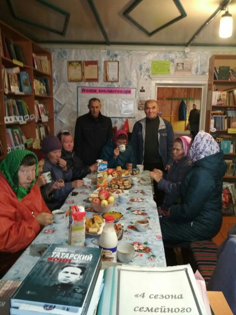 В Старой Юмье провели праздник ко Дню пожилых людей