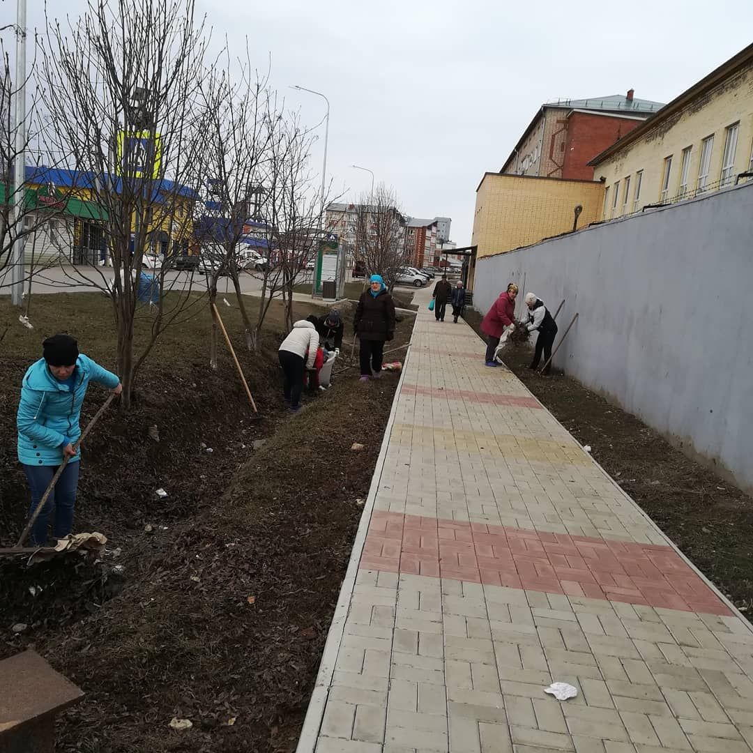 Фото: Кукморяне вышли на субботники