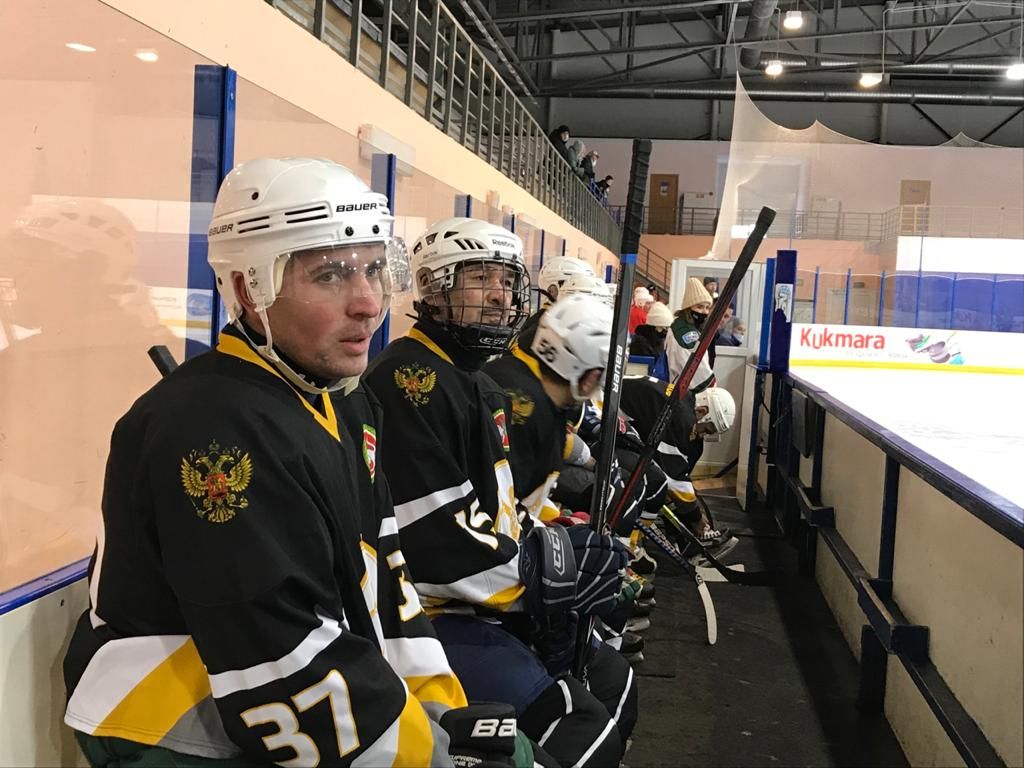 Кукмор принял турнир по хоккею «Юбилейный 2020»