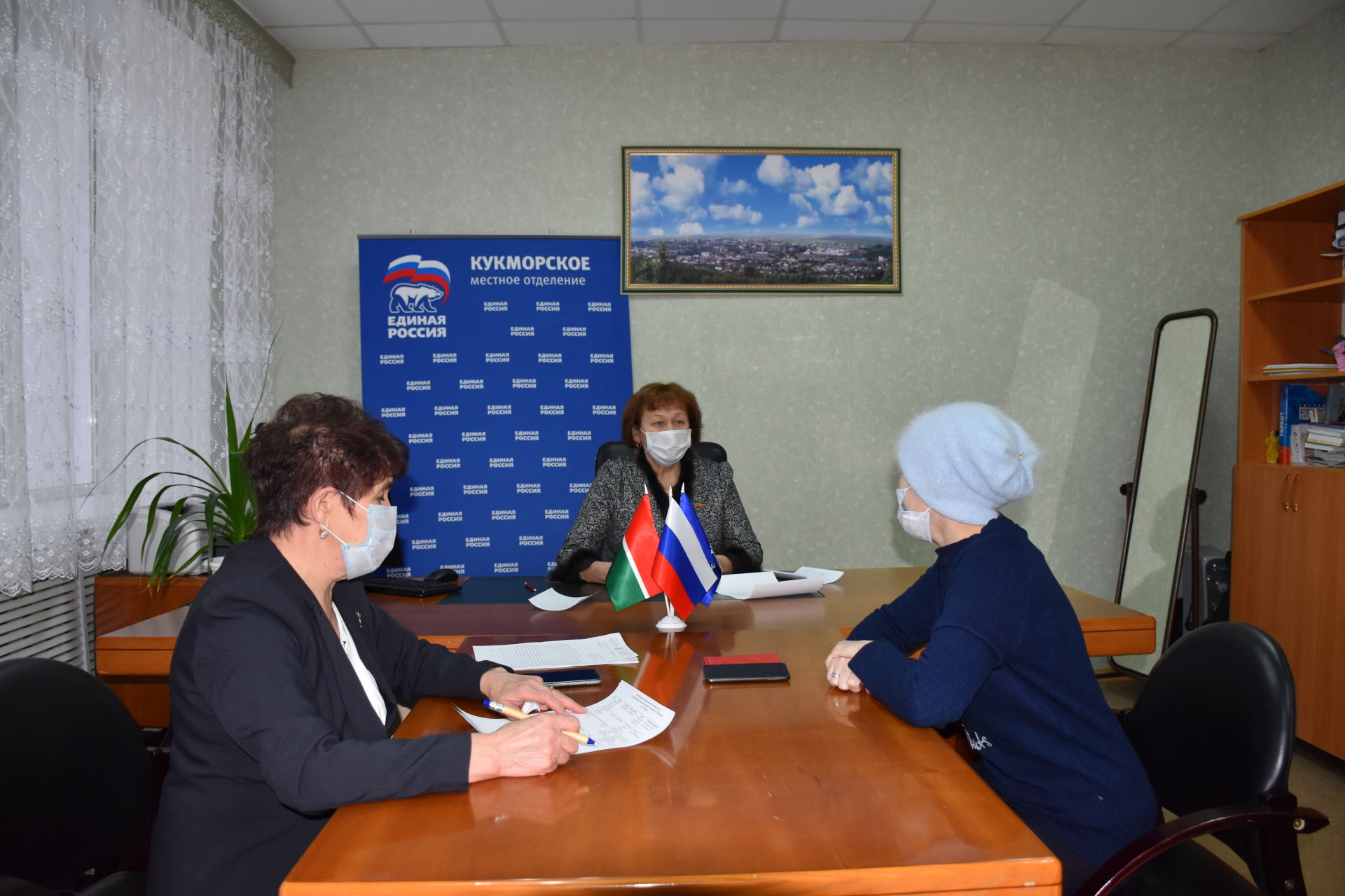 Кукморяне задали волнующие их вопросы депутату Госсовета РТ