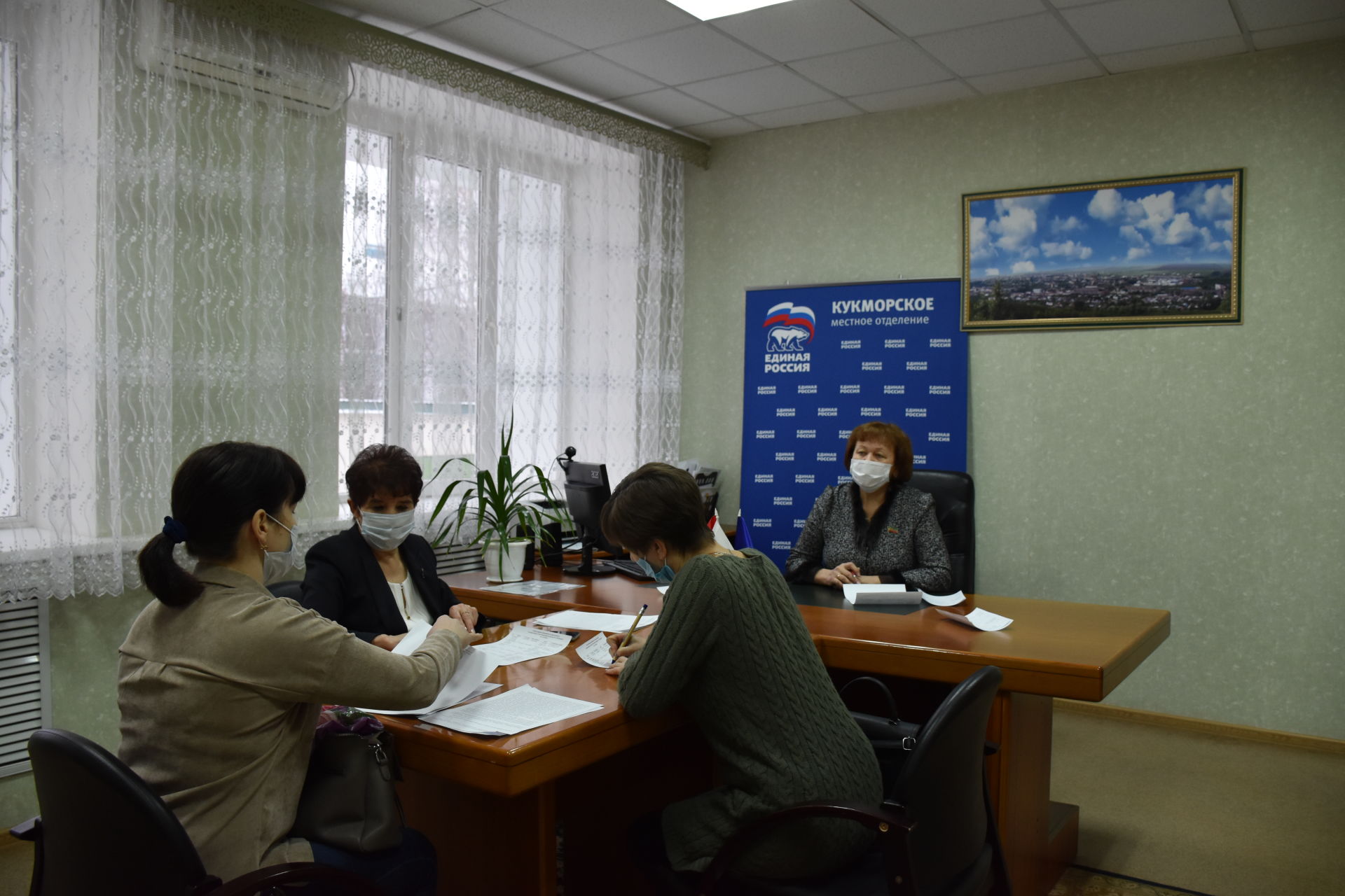 Кукморяне задали волнующие их вопросы депутату Госсовета РТ