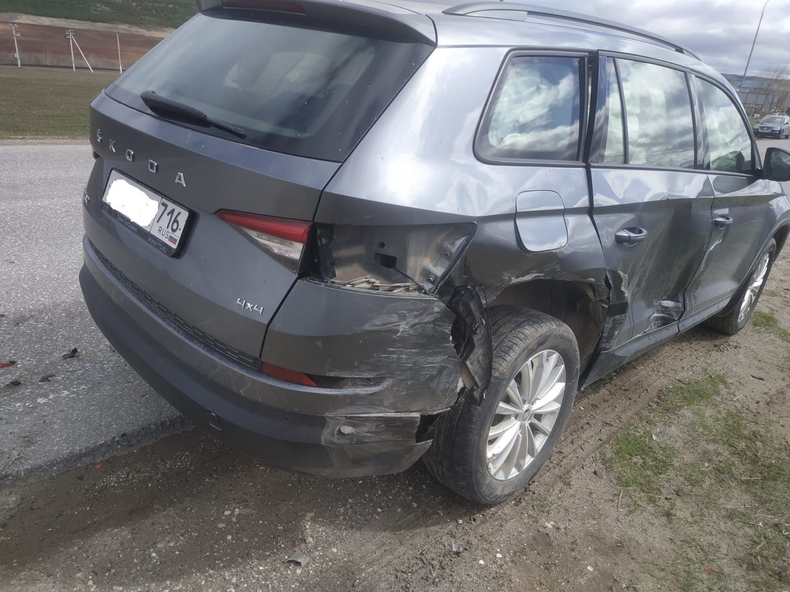 В Кукморском районе столкнулись два авто, одно из них вылетело в кювет