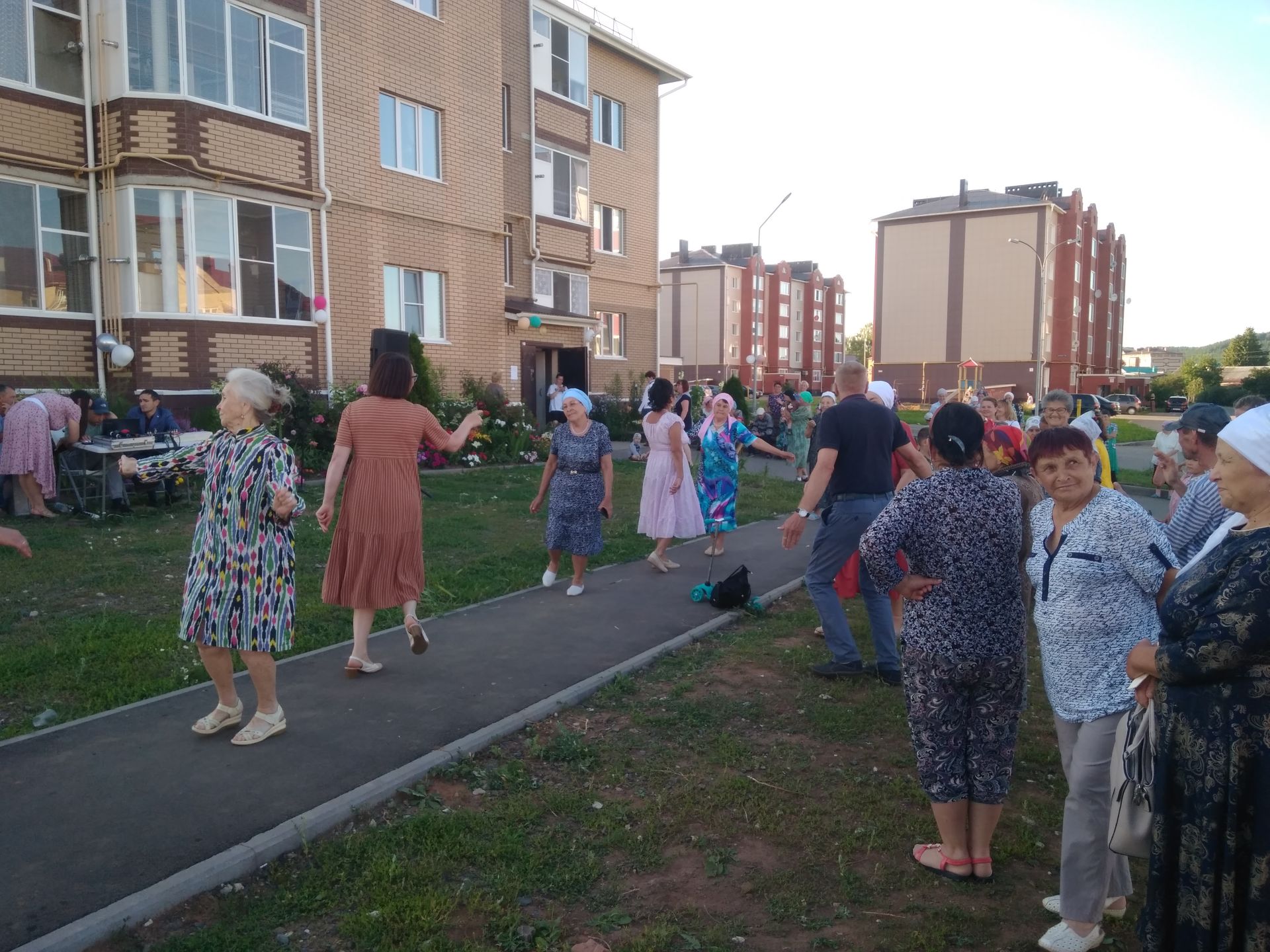В Кукморе провели концерт в поддержку воинов, участвующих в спецоперации на Украине