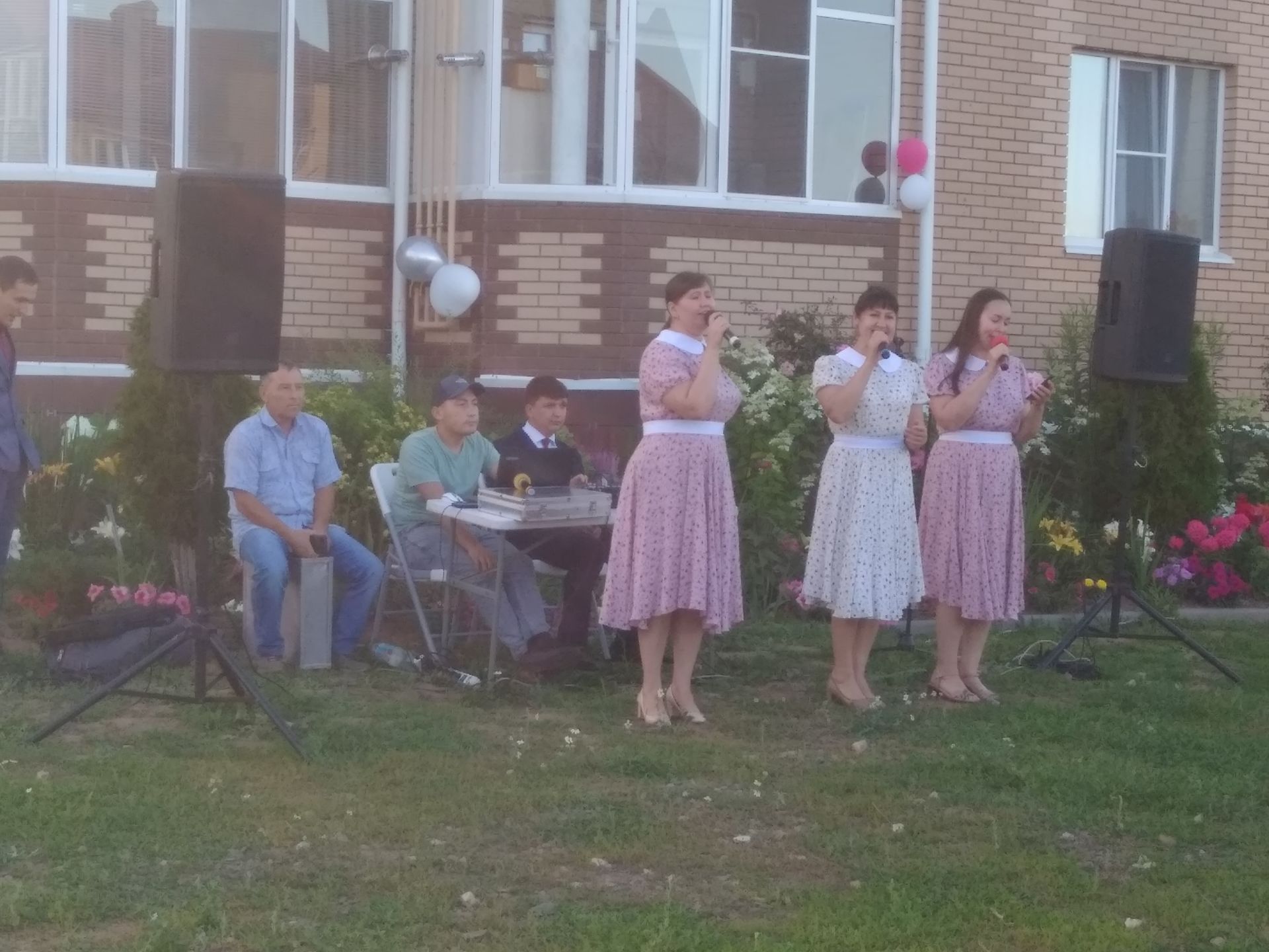 В Кукморе провели концерт в поддержку воинов, участвующих в спецоперации на Украине
