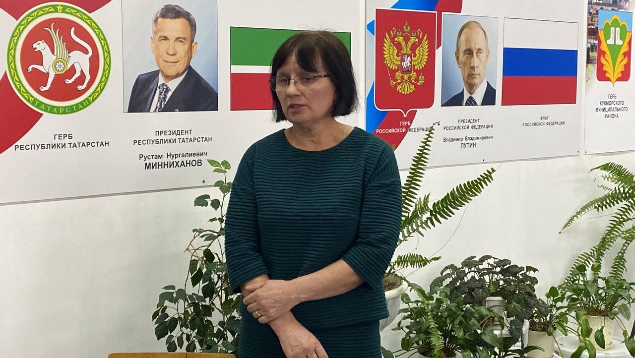 В Нижнерусской школе установили памятную доску погибшему в спецоперации Денису Бектину