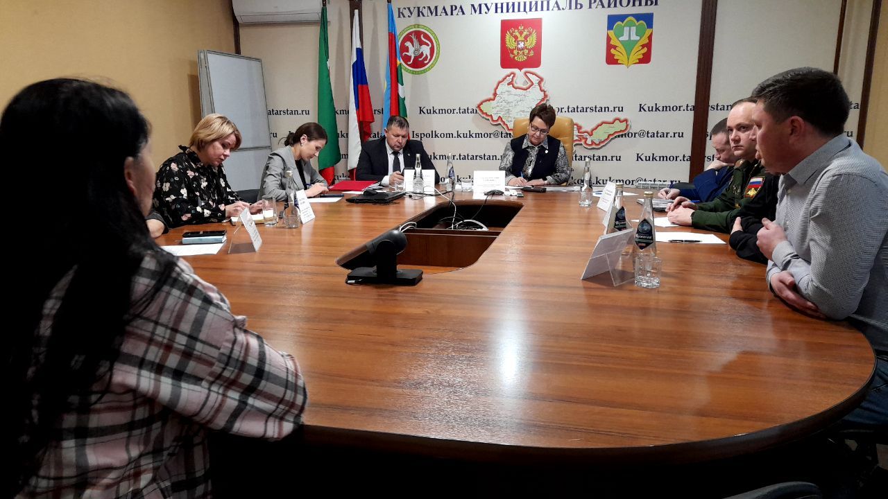 Уполномоченный по правам человека в Республике Татарстан  Сария Сабурская провела личный прием граждан в Кукморе