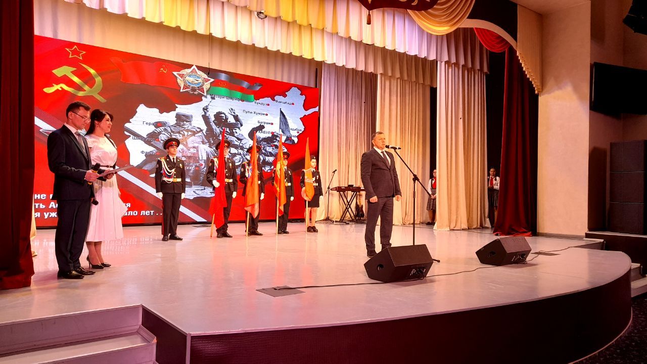 В Кукморе прошел концерт, посвящённый годовщине вывода войск из Афганистана и Дню памяти воинов – интернационалистов