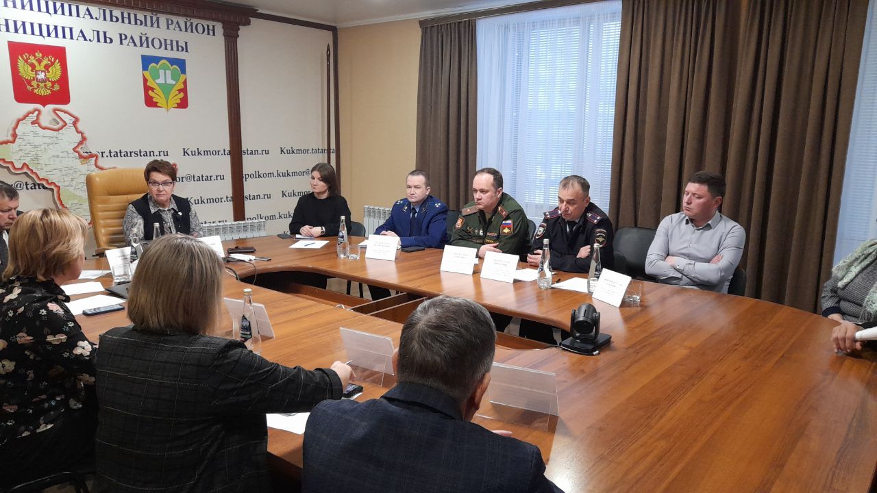 Уполномоченный по правам человека в Республике Татарстан  Сария Сабурская провела личный прием граждан в Кукморе