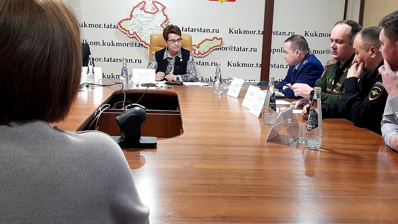 Уполномоченный по правам человека в Республике Татарстан  Сария Сабурская провела личный прием граждан в Кукморе