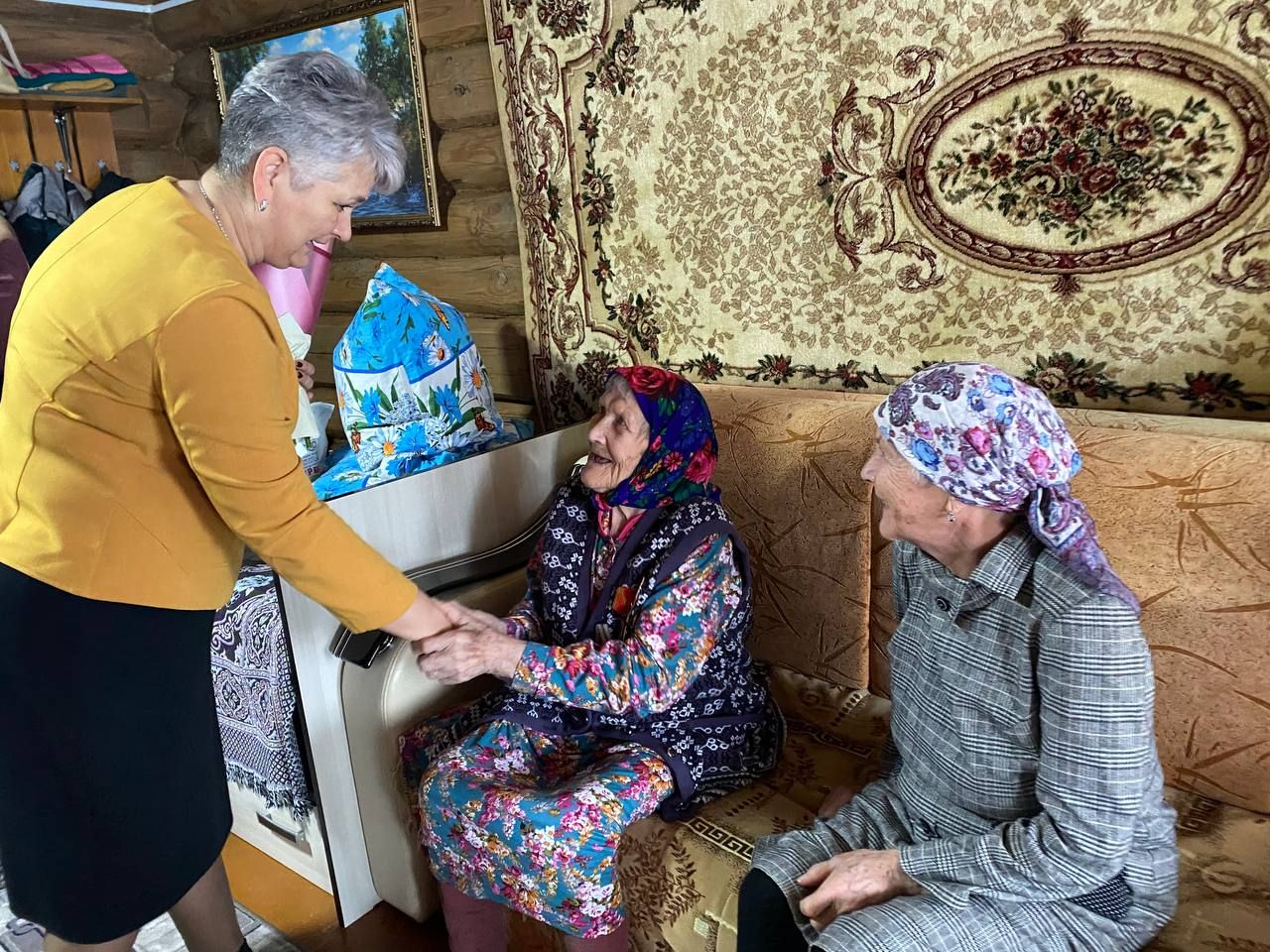 Жительница села Ошторма Юмья Анастасия Васильева отмечает 95-летие