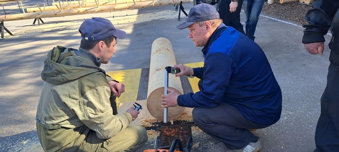 В Кукморском районе подвели итоги соревнований по компетенции «Вальщик леса» чемпионата по профессиональному мастерству «Профессионалы»