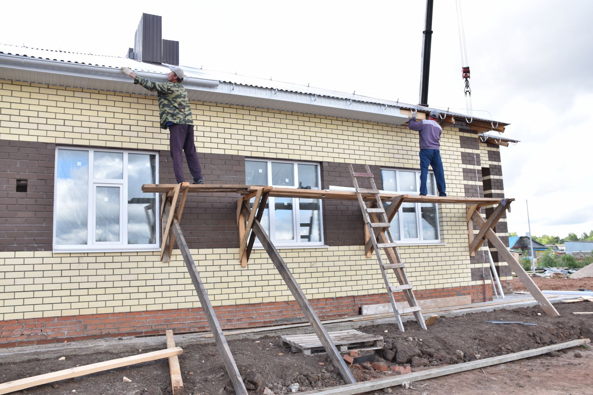 Новый МФЦ в деревне Каенсар Кукморского района объединит под одной крышей школу, детский сад, библиотеку