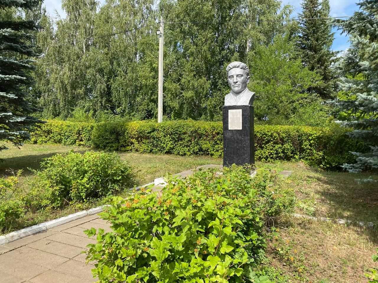 В Нижнерусском, Важашурском, Нижнеискубашском, Каркаусском поселениях проверили готовность образовательных учреждений к новому учебному году