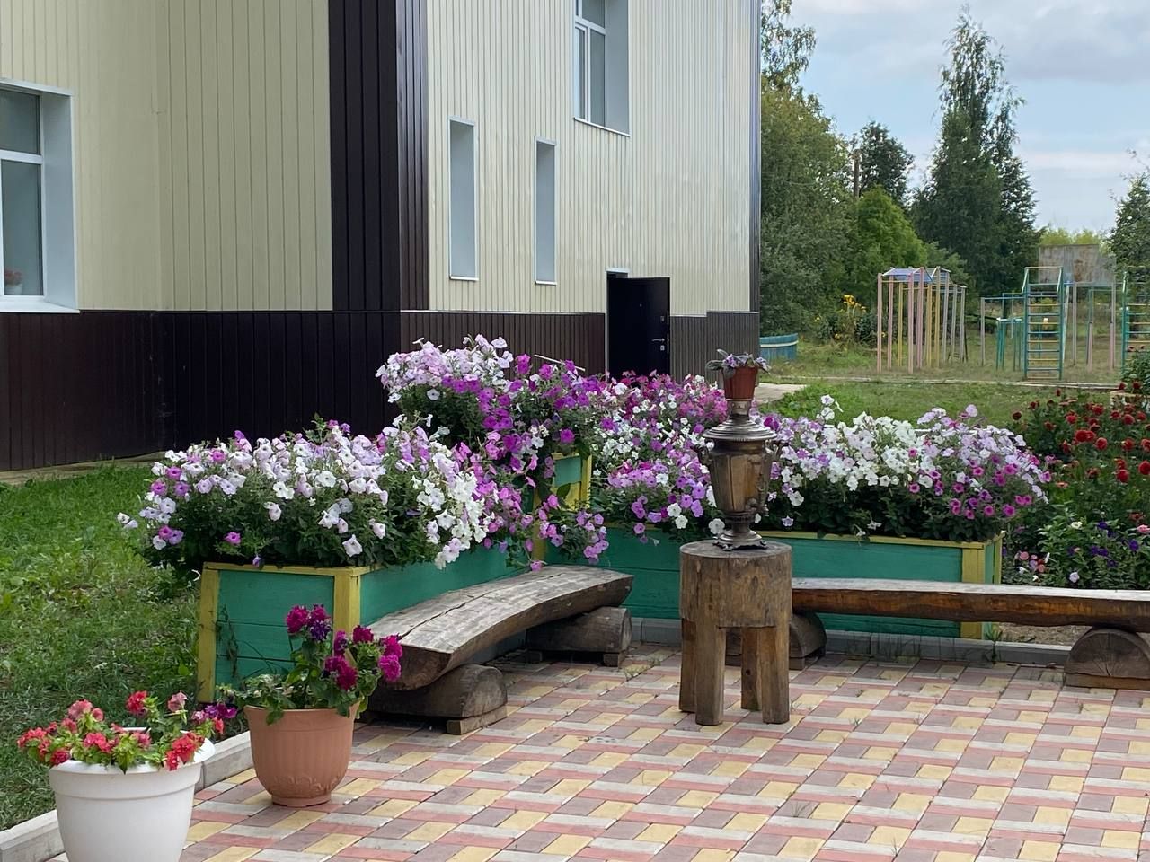 В Нижнерусском, Важашурском, Нижнеискубашском, Каркаусском поселениях проверили готовность образовательных учреждений к новому учебному году