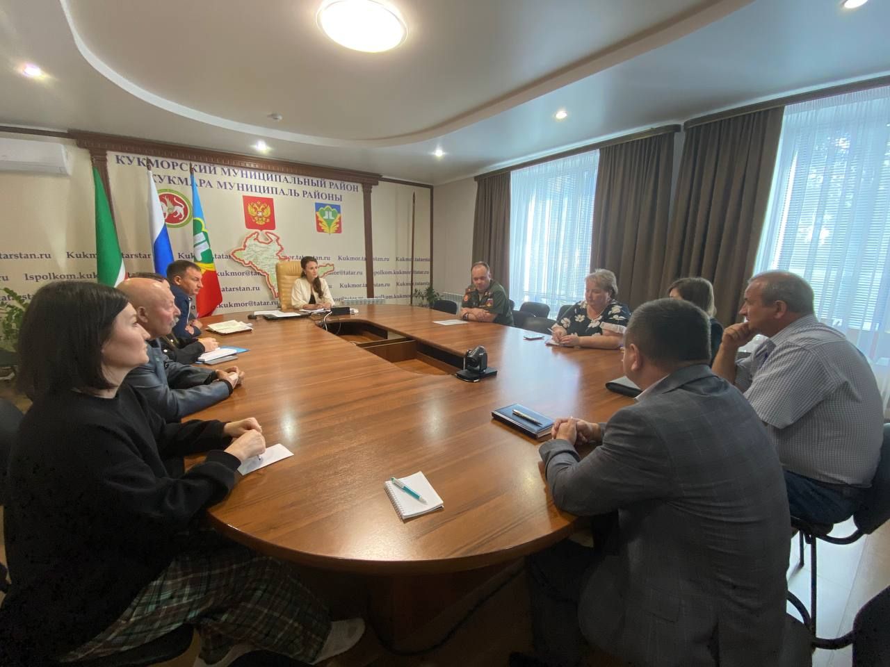 В Кукморе состоялась встреча с социальными координаторами госфонда поддержки участников СВО «Защитники Отечества»