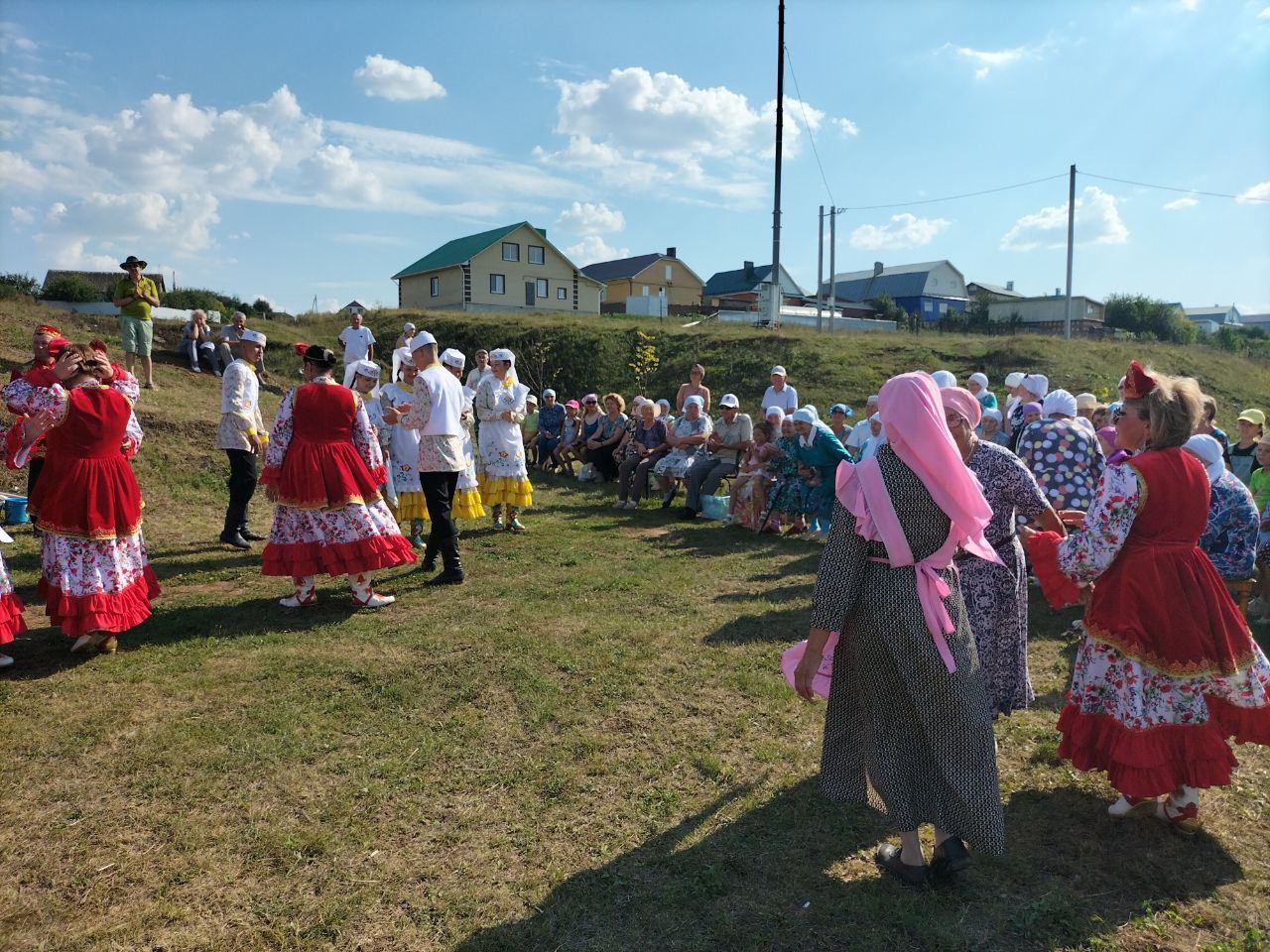 В микрорайоне Таишево Кукмора прошел «Праздник родника»