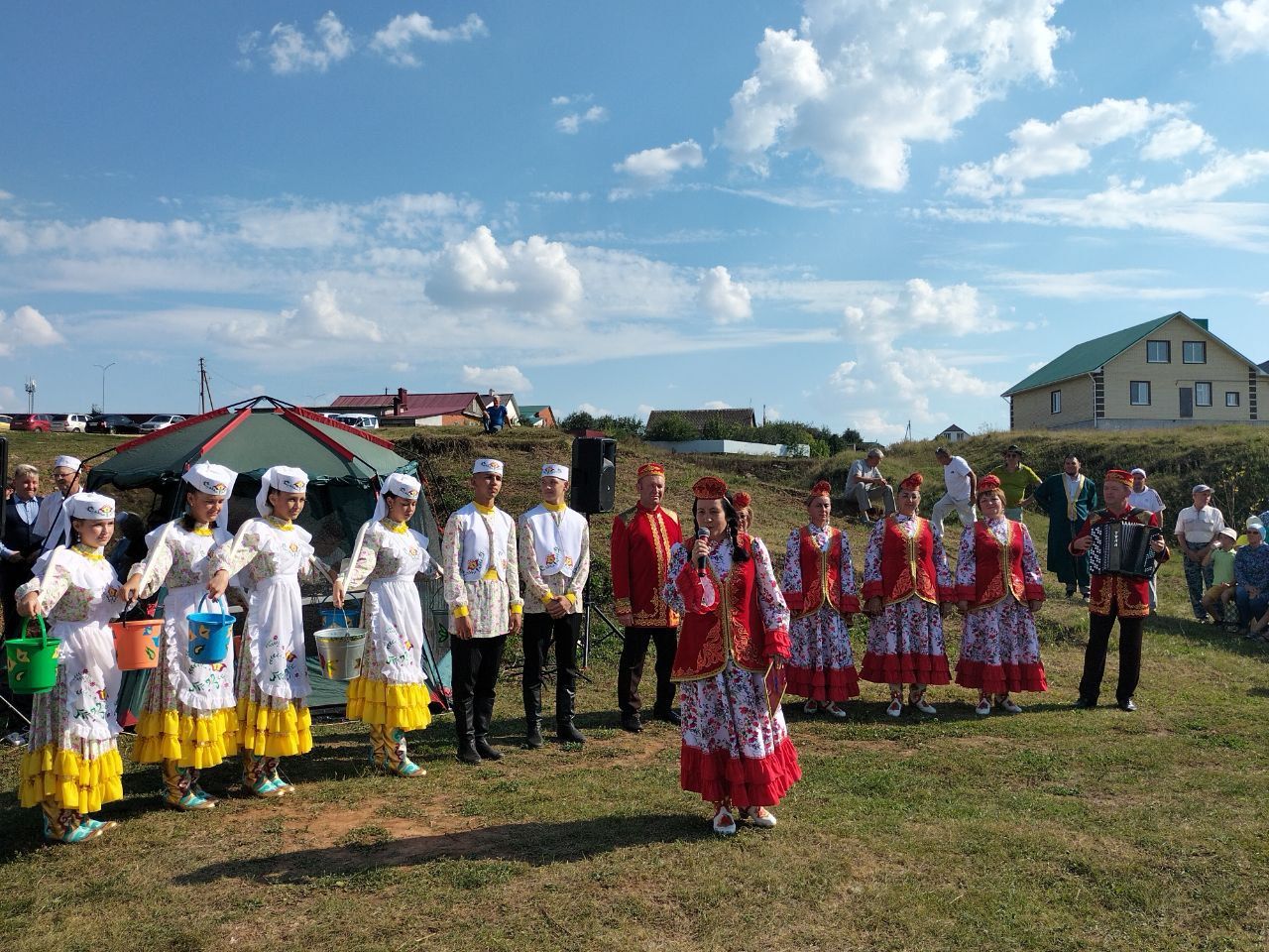 В микрорайоне Таишево Кукмора прошел «Праздник родника»