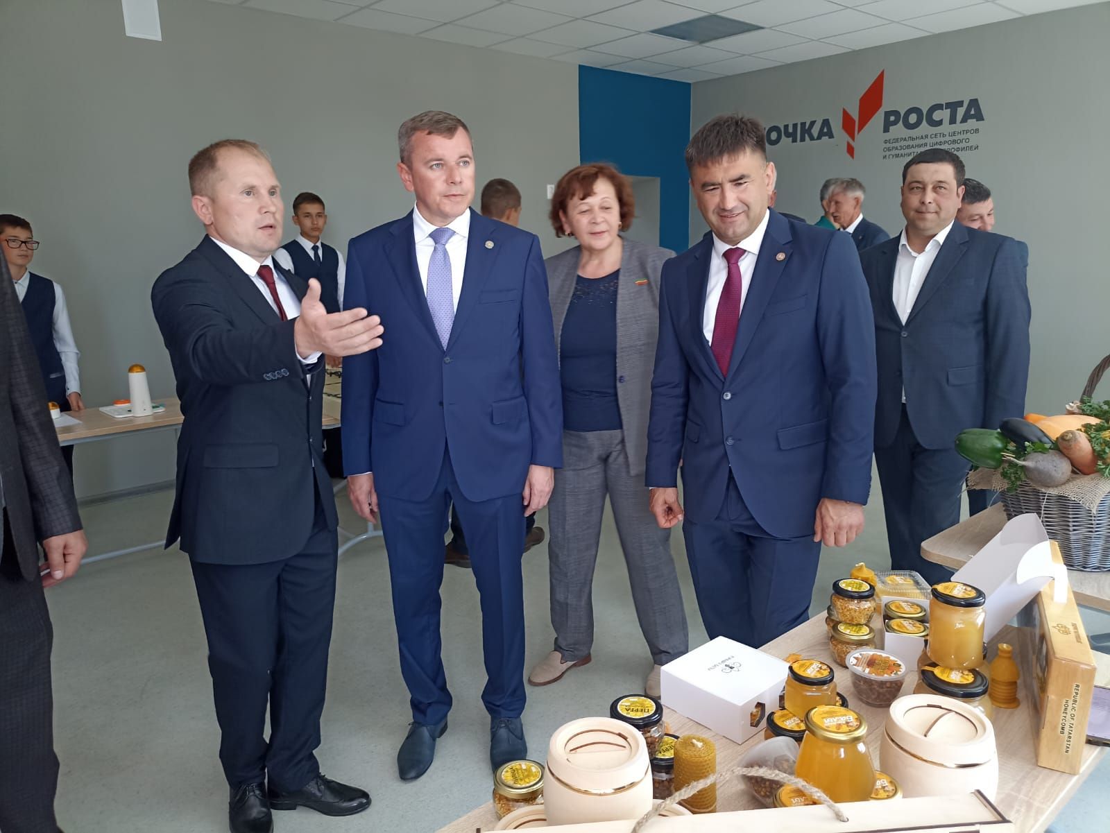 В деревне Большой Сардек Кукморского района после капремонта открыли гимназию