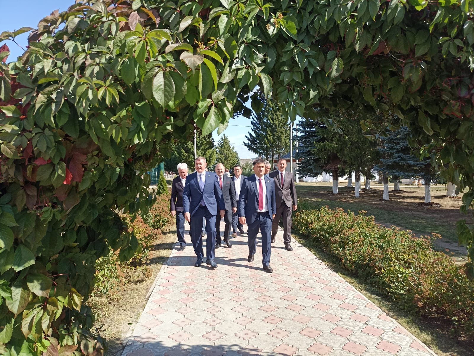В деревне Большой Сардек Кукморского района после капремонта открыли гимназию
