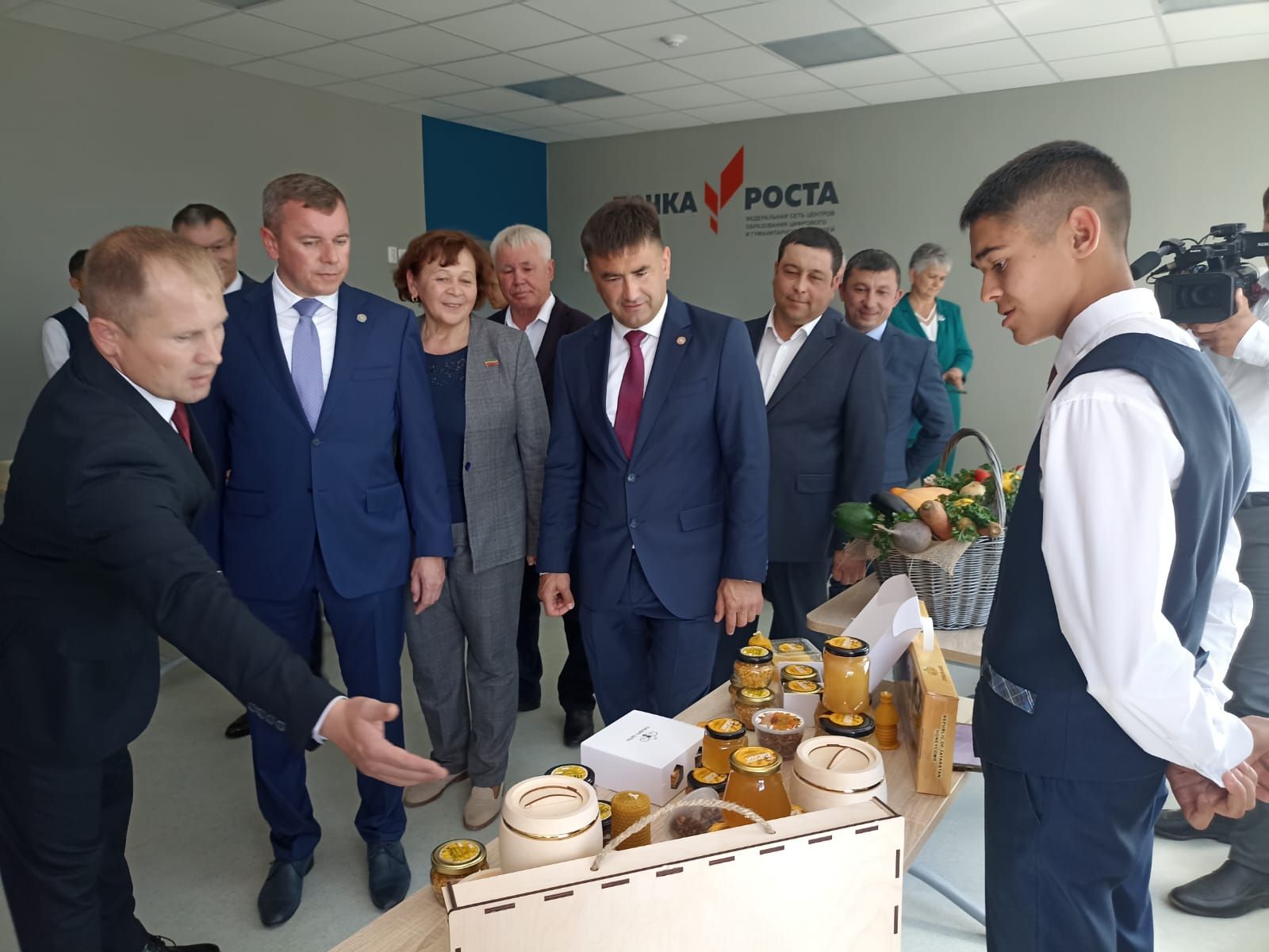 В деревне Большой Сардек Кукморского района после капремонта открыли гимназию